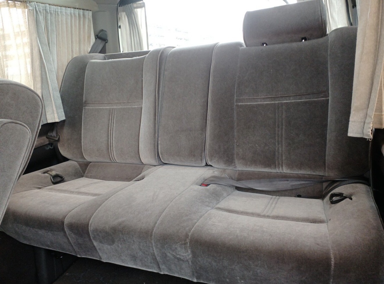 HiAce 01 photo 4